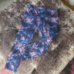 Lululemon yoga pants